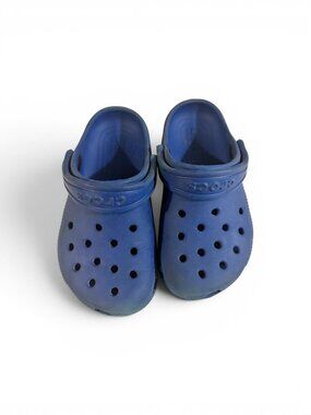 Crocs Classic Clogs in Royal Blue - Unisex Kids Size 9C